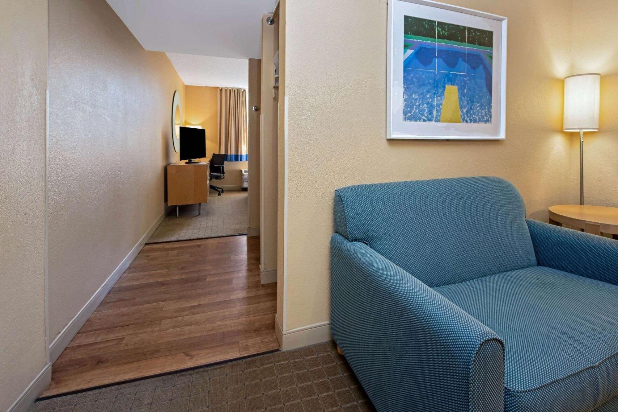 La Quinta By Wyndham West Palm Beach Airport Exterior foto