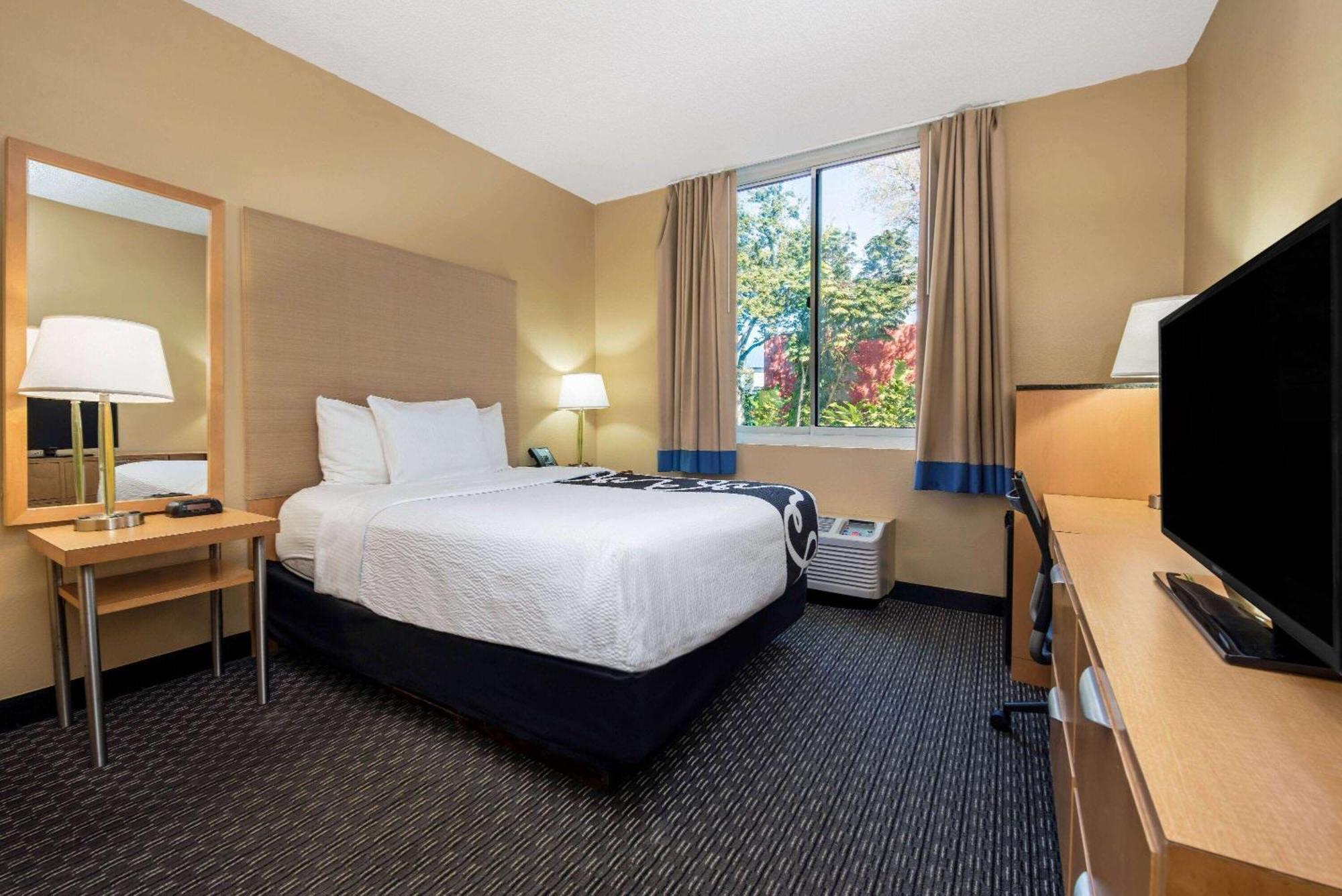 La Quinta By Wyndham West Palm Beach Airport Exterior foto